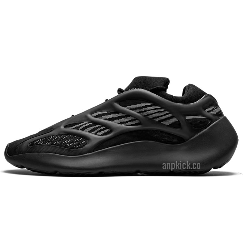 Adidas Yeezy 700 V3 Alvah Black H67799 New Release Date (1) - www.newkick.org Adidas Yeezy 700 V3 Alvah Black H67799 New Release Date (1) - www.newkick.org