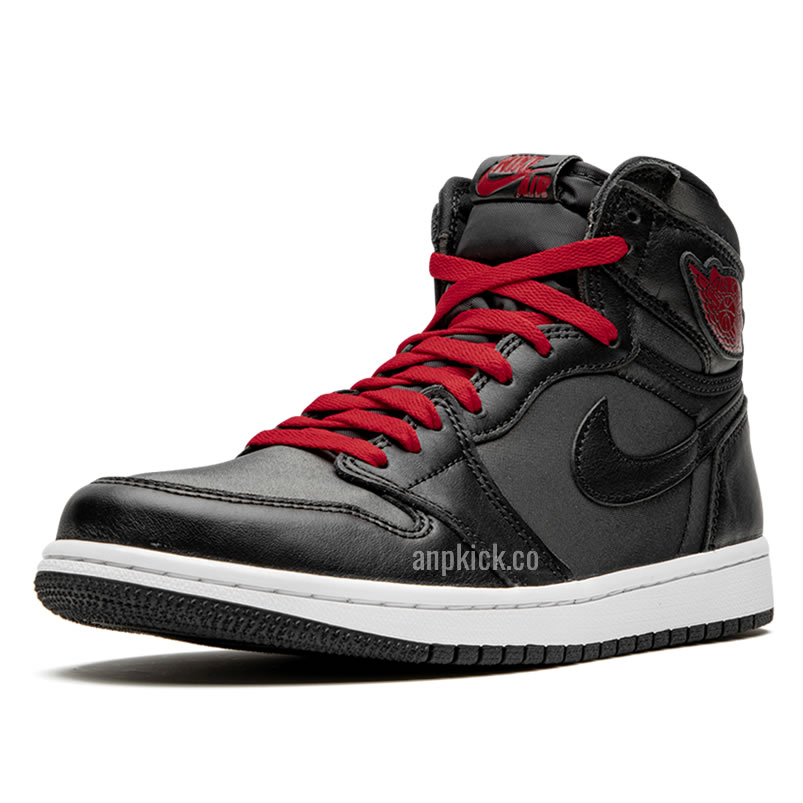 Air Jordan 1 Retro High Og Black Satin Gym Red 555088 060 New Release (4) - www.newkick.org Air Jordan 1 Retro High Og Black Satin Gym Red 555088 060 New Release (4) - www.newkick.org