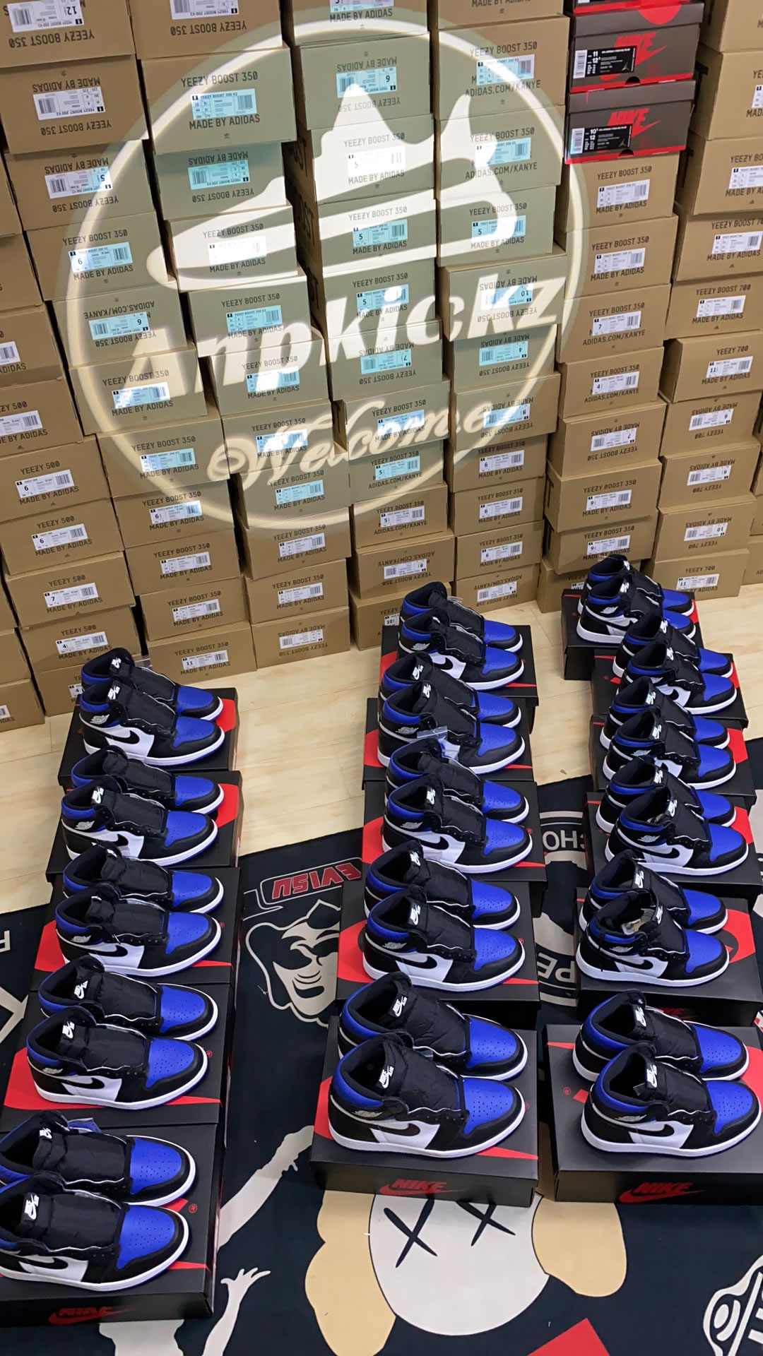 2020 Air Jordan 1 Retro High Og Royal Toe Royal Blue 555088 041 (2) - www.newkick.org 2020 Air Jordan 1 Retro High Og Royal Toe Royal Blue 555088 041 (2) - www.newkick.org