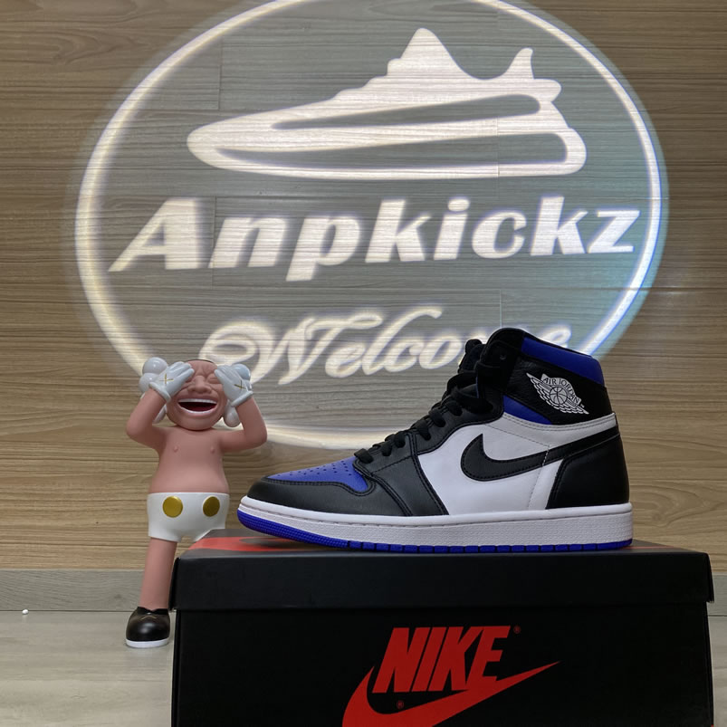Air Jordan 1 Retro High Og Royal Toe 2020 On Feet Royal Blue 555088 041 (1) - www.newkick.org Air Jordan 1 Retro High Og Royal Toe 2020 On Feet Royal Blue 555088 041 (1) - www.newkick.org