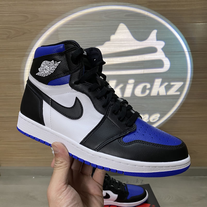 Air Jordan 1 Retro High Og Royal Toe 2020 On Feet Royal Blue 555088 041 (3) - www.newkick.org Air Jordan 1 Retro High Og Royal Toe 2020 On Feet Royal Blue 555088 041 (3) - www.newkick.org
