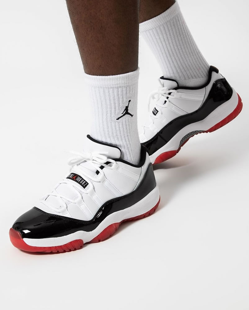 Air Jordan 11 Low Concord 2020 White Bred On Feet Release Date Av2187 160 (1) - www.newkick.org Air Jordan 11 Low Concord 2020 White Bred On Feet Release Date Av2187 160 (1) - www.newkick.org