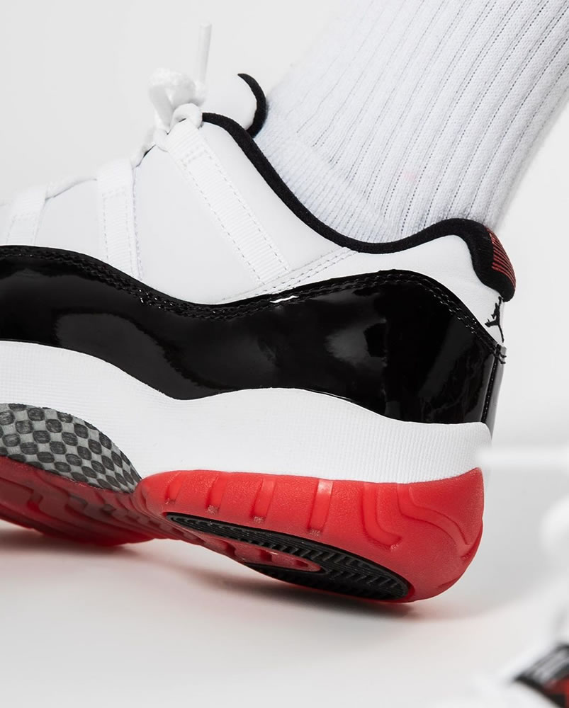 Air Jordan 11 Low Concord 2020 White Bred On Feet Release Date Av2187 160 (5) - www.newkick.org Air Jordan 11 Low Concord 2020 White Bred On Feet Release Date Av2187 160 (5) - www.newkick.org