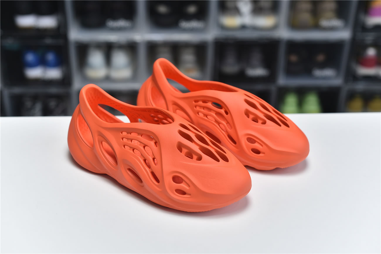 Adidas Yeezy Crocs Clog Foam Runner Colors Orange Red (2) - www.newkick.org