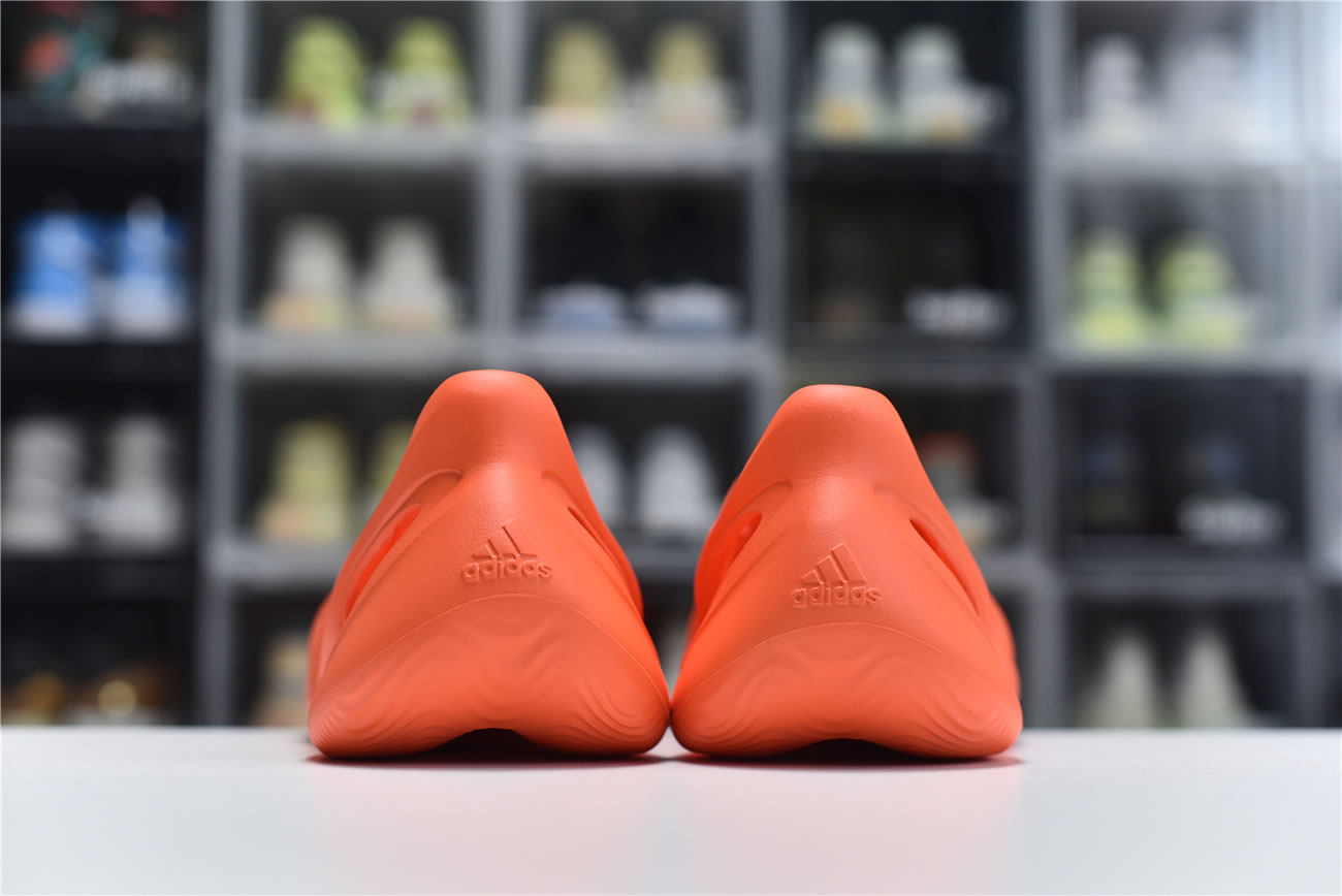 Adidas Yeezy Crocs Clog Foam Runner Colors Orange Red (5) - www.newkick.org