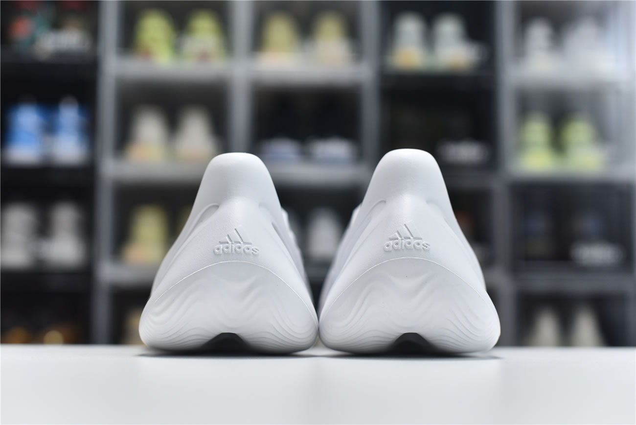 Adidas Yeezy Crocs Clog Foam Runner Colors White (5) - www.newkick.org