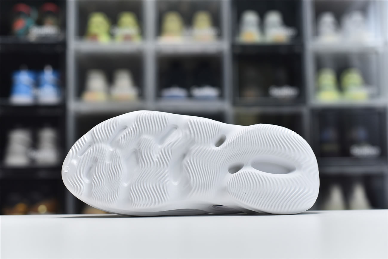 Adidas Yeezy Crocs Clog Foam Runner Colors White (6) - www.newkick.org
