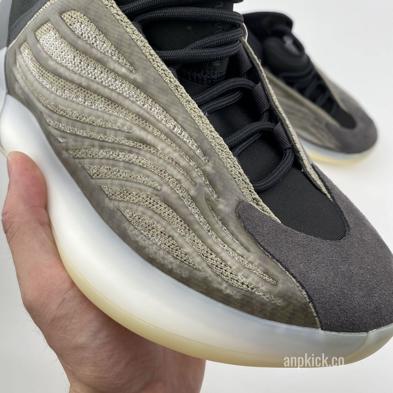 Adidas Yeezy Quantum Qntm Basketball Barium H68771 Release Date (10) - www.newkick.org Adidas Yeezy Quantum Qntm Basketball Barium H68771 Release Date (10) - www.newkick.org