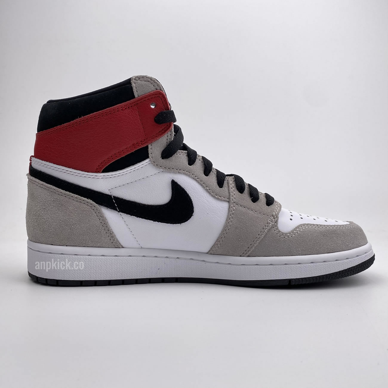 Air Jordan 1 Retro High Light Smoke Grey 2020 New Release 555088 126 (3) - www.newkick.org