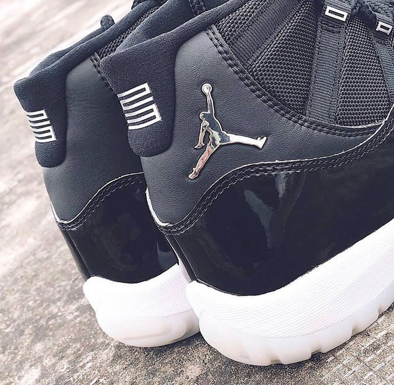 Air Jordan 11 Retro 25th Anniversary Black Metallic Silver Ct8012 011 (6) - www.newkick.org