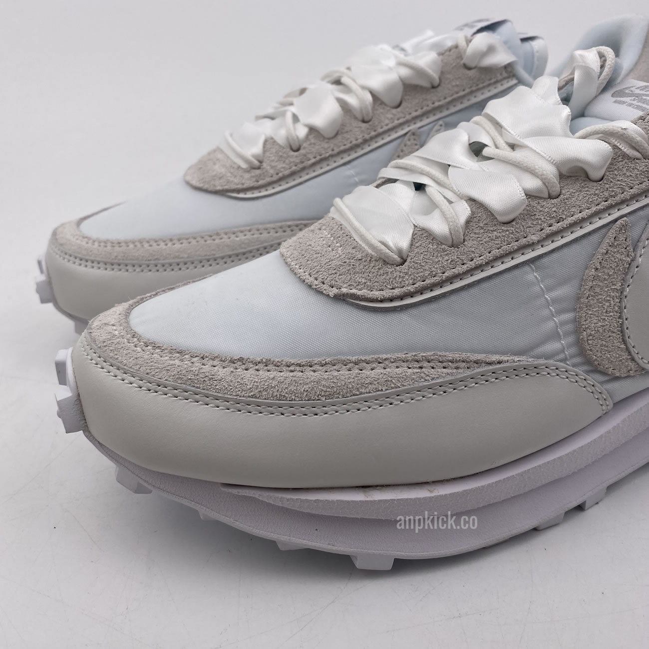 Sacai Nike Ld Waffle White Nylon Bv0073 101 (4) - www.newkick.org