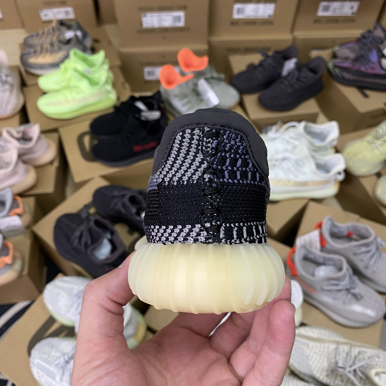 Adidas Yeezy Kids (10) - www.newkick.org Adidas Yeezy Kids (10) - www.newkick.org