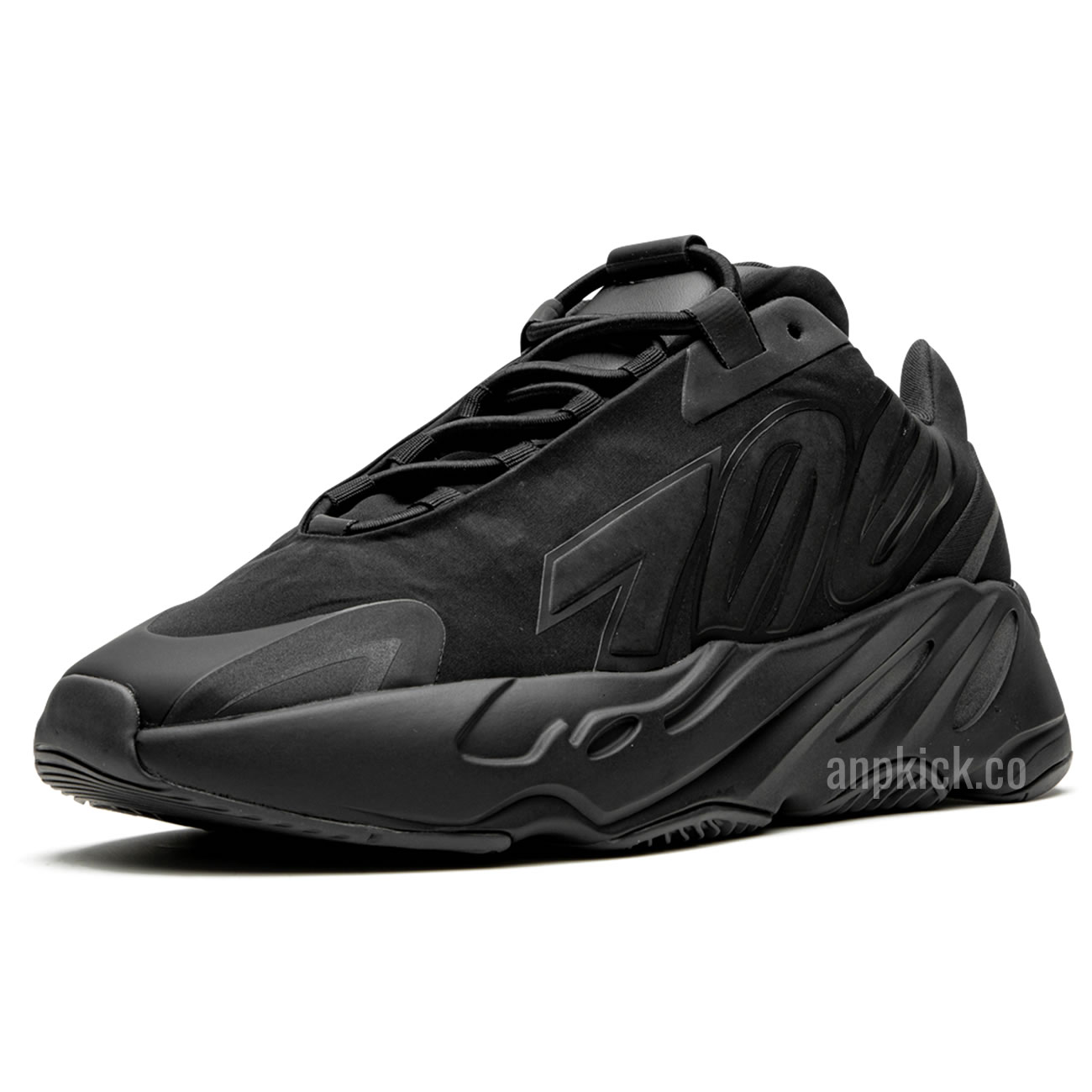 Adidas Yeezy Boost 700 Mnvn Triple Black Fv4440 (5) - www.newkick.org