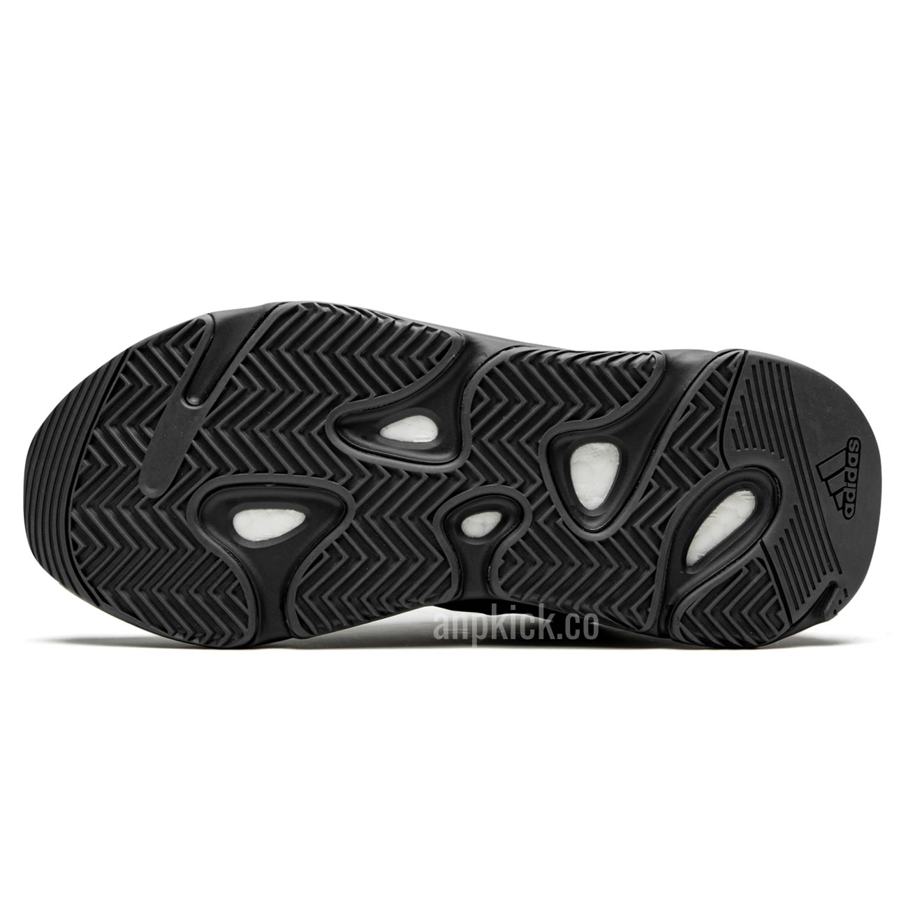 Adidas Yeezy Boost 700 Mnvn Triple Black Fv4440 (6) - www.newkick.org