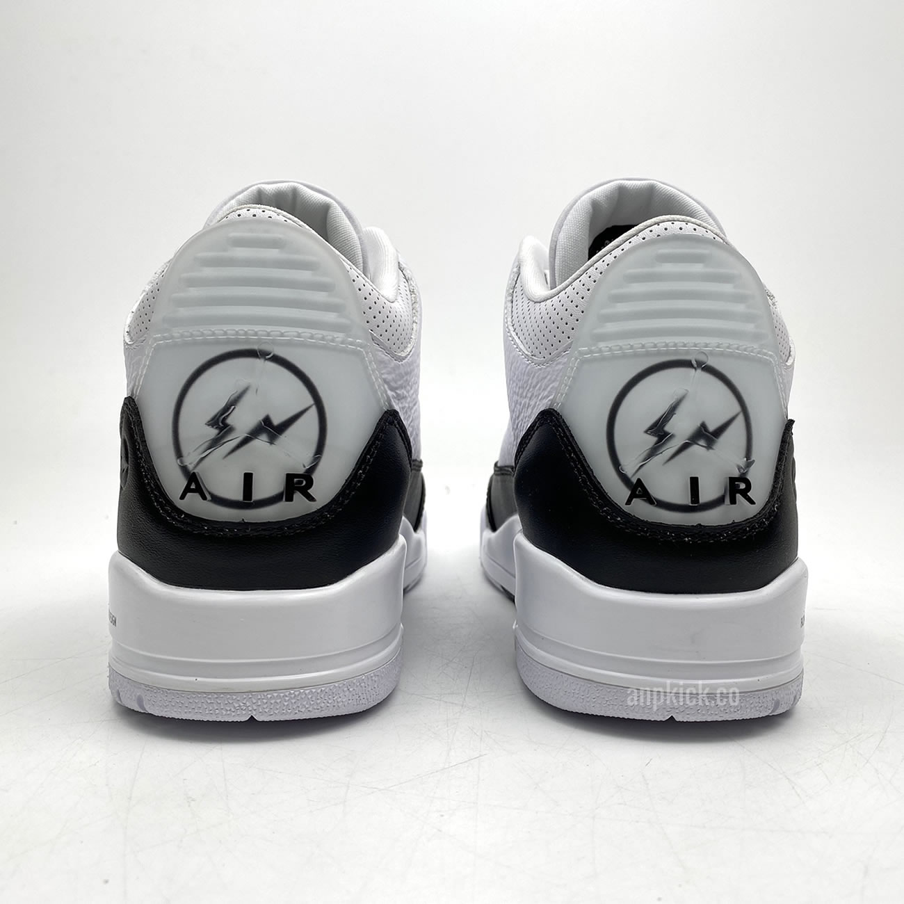 Fragment Air Jordan 3 Retro Sp White Black Release Date Da3595 100 (7) - www.newkick.org Fragment Air Jordan 3 Retro Sp White Black Release Date Da3595 100 (7) - www.newkick.org
