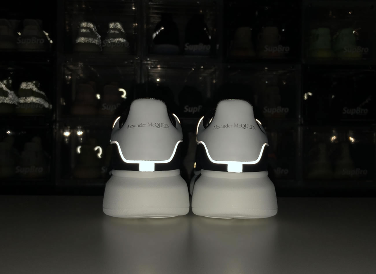 Mcq 553680 Whgp5 1000 Reflective (6) - www.newkick.org Mcq 553680 Whgp5 1000 Reflective (6) - www.newkick.org