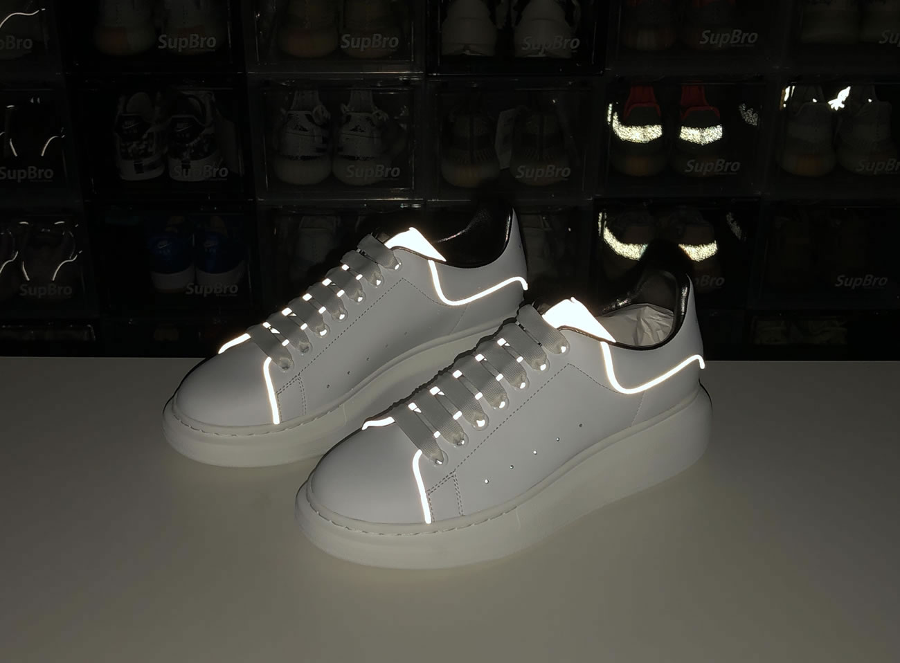 Mcq 553680 Whgp5 9000 Reflective (8) - www.newkick.org Mcq 553680 Whgp5 9000 Reflective (8) - www.newkick.org