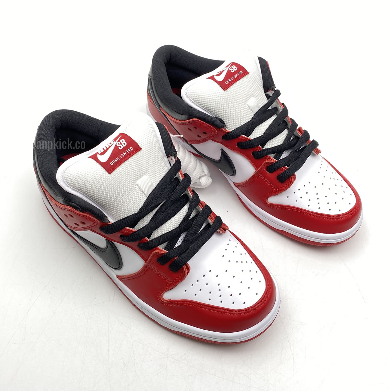 Nike Sb Dunk Low Pro Chicago Varsity Red Release Date Bq6817 600 (2) - www.newkick.org Nike Sb Dunk Low Pro Chicago Varsity Red Release Date Bq6817 600 (2) - www.newkick.org