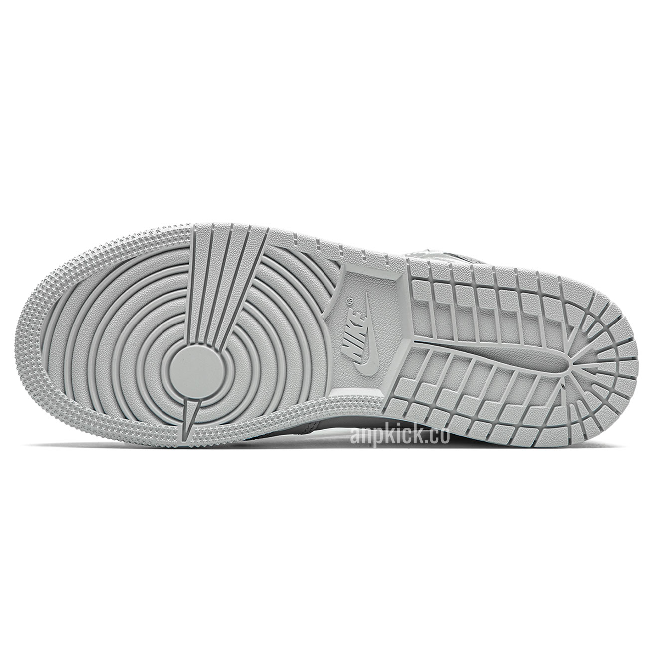 Air Jordan 1 Retro High Og Gs Co Jp Metallic Silver Neutral Grey 575441 029 (5) - www.newkick.org Air Jordan 1 Retro High Og Gs Co Jp Metallic Silver Neutral Grey 575441 029 (5) - www.newkick.org