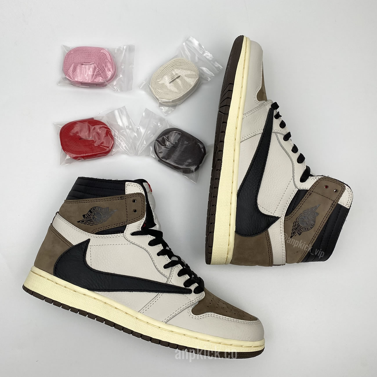 Travis Scott Air Jordan 1 Retro High Sample 2.0 Brown Cactus Jack Anpkick First Look (11) - www.newkick.org