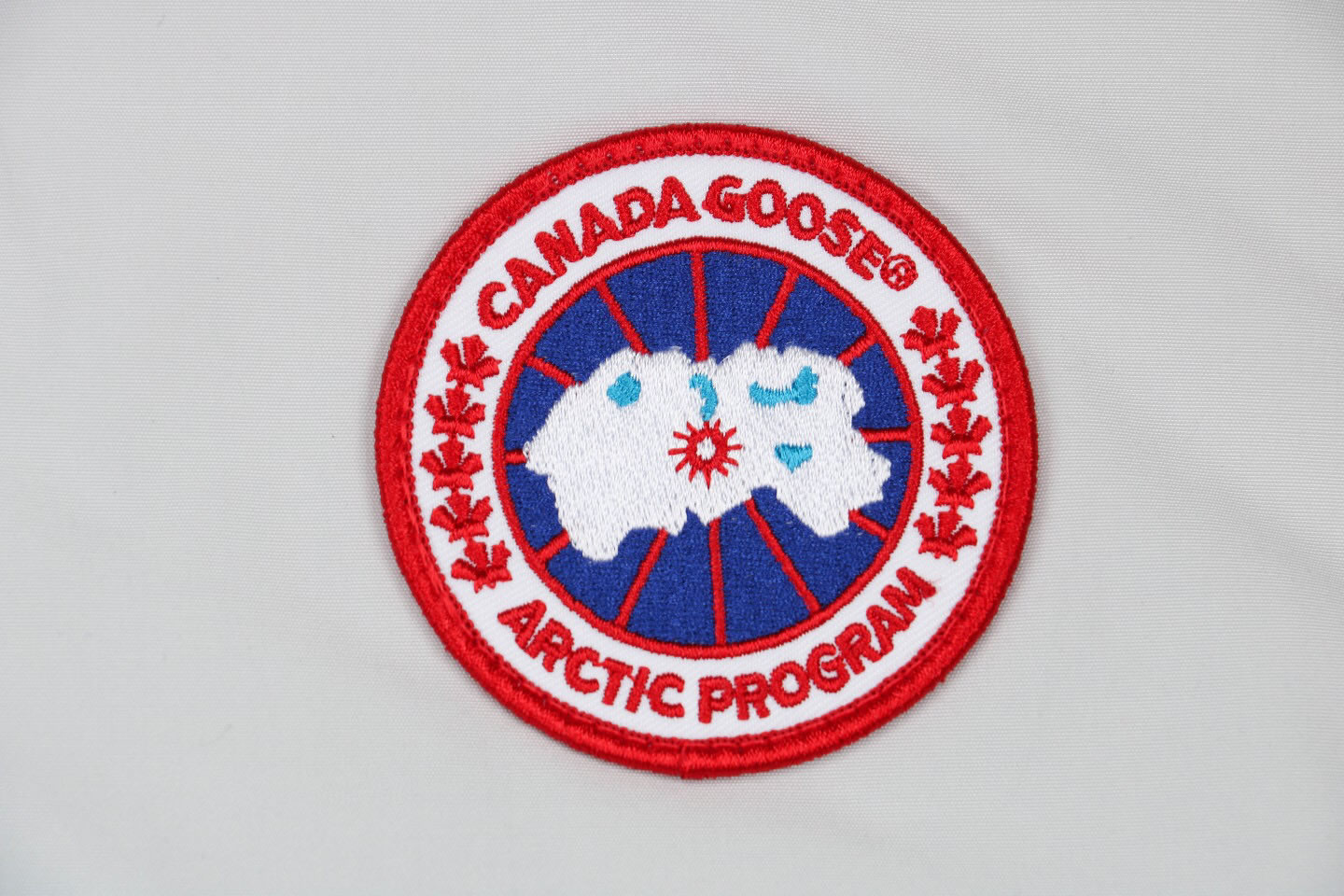 Canada Goose 4154m Freestyle Crew Vest Silver White (6) - www.newkick.org Canada Goose 4154m Freestyle Crew Vest Silver White (6) - www.newkick.org