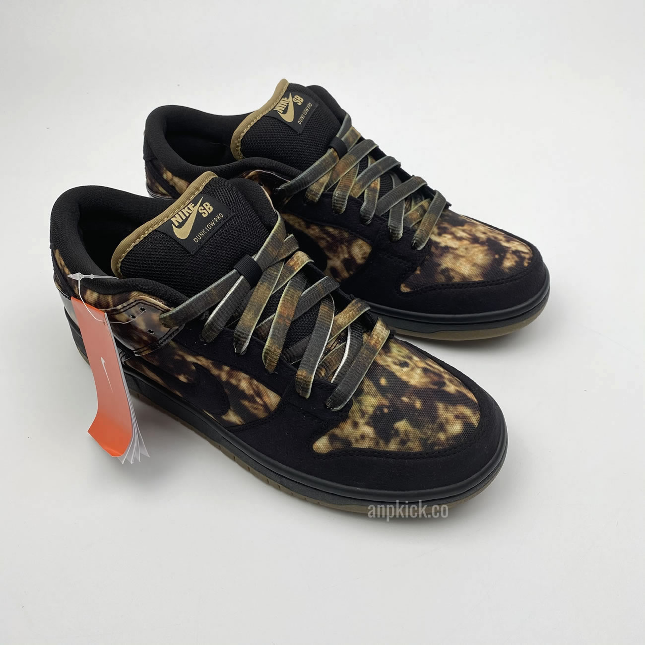 Nike Sb Dunk Low Premium Pushead 2 536356 002 Release Date (2) - www.newkick.org