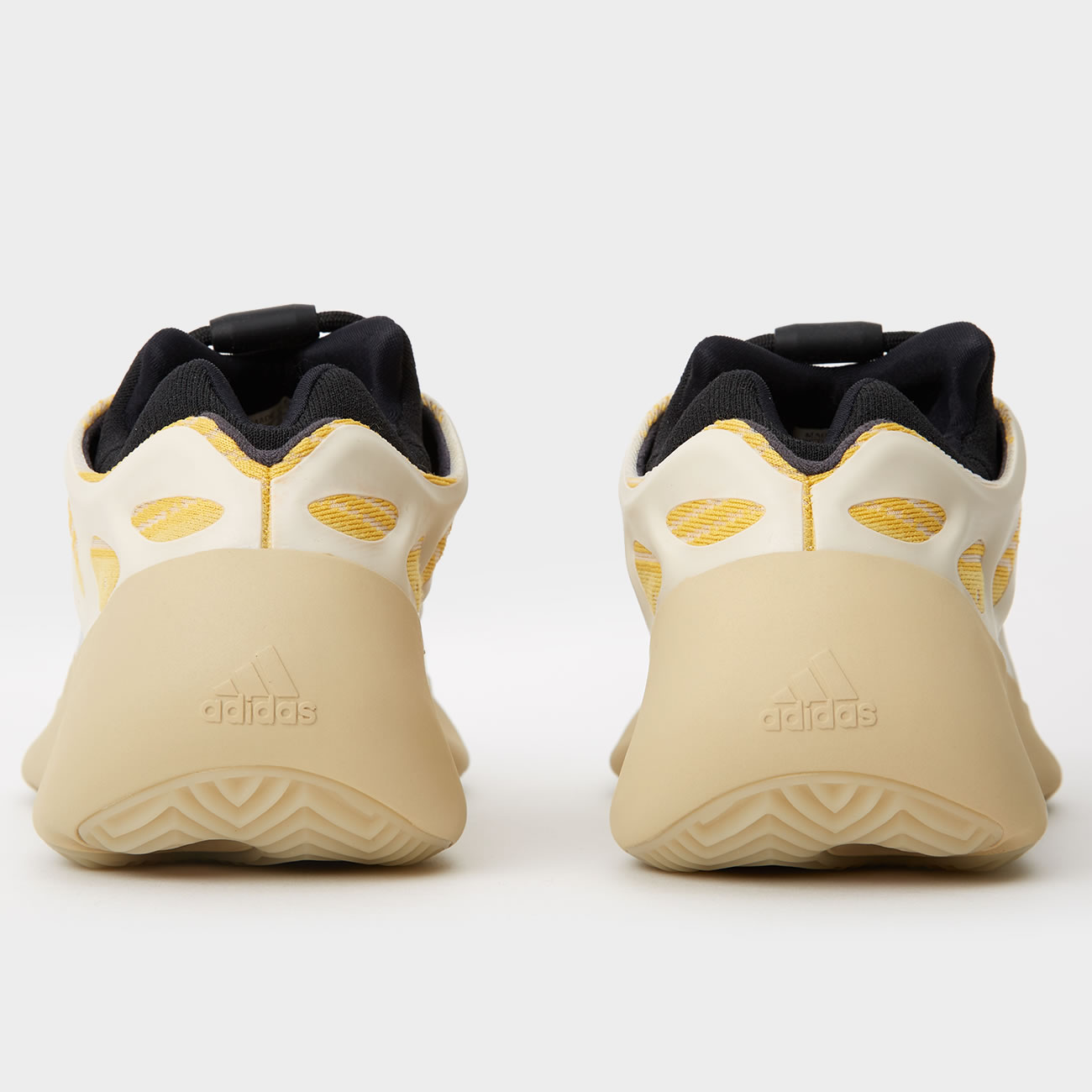 Adidas Yeezy Boost 700 V3 Safflower Srphym G54853 (8) - www.newkick.org