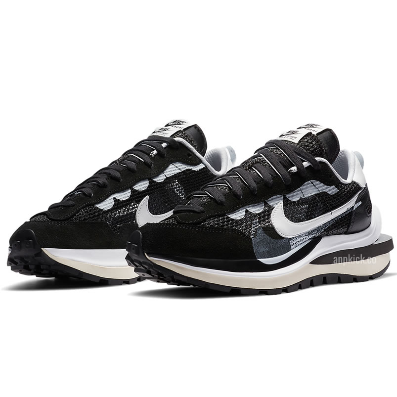 Sacai Nike Vaporwaffle Black Cv1363 001 (3) - www.newkick.org