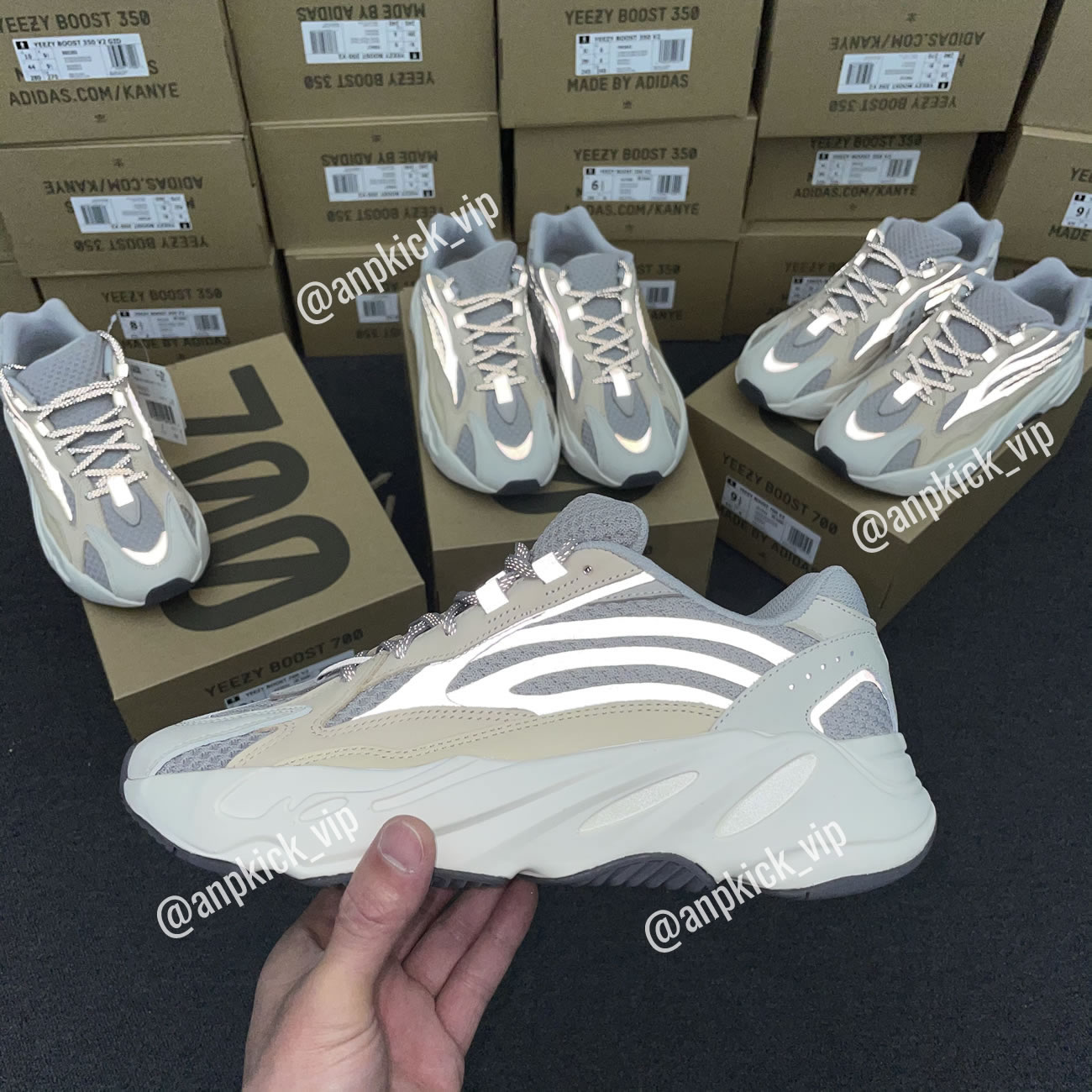Adidas Yeezy Boost 700 V2 Cream Gy7924 (14) - www.newkick.org Adidas Yeezy Boost 700 V2 Cream Gy7924 (14) - www.newkick.org