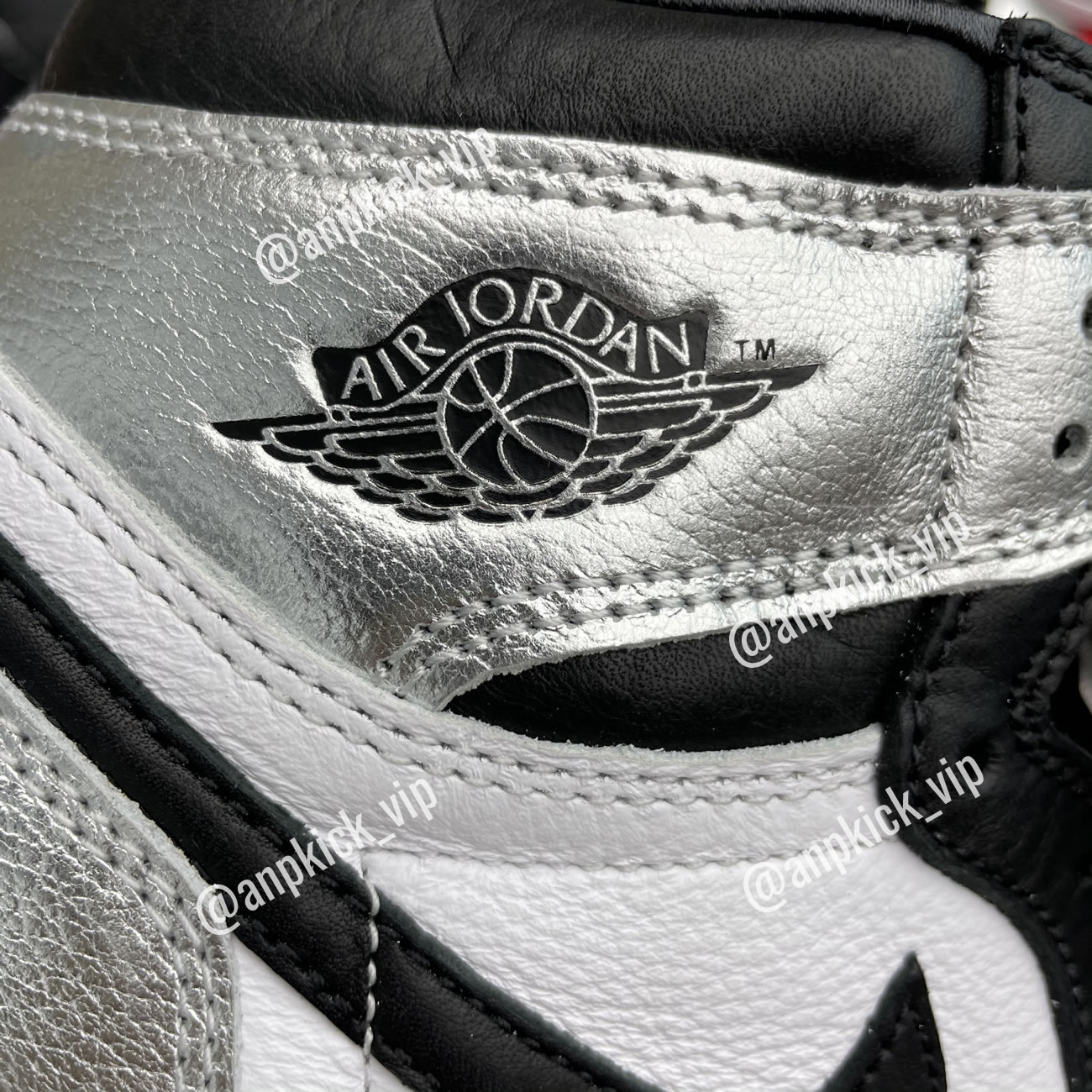 Air Jordan 1 Retro High Silver Toe Womens Anpkick Cd0461 001 (5) - www.newkick.org Air Jordan 1 Retro High Silver Toe Womens Anpkick Cd0461 001 (5) - www.newkick.org
