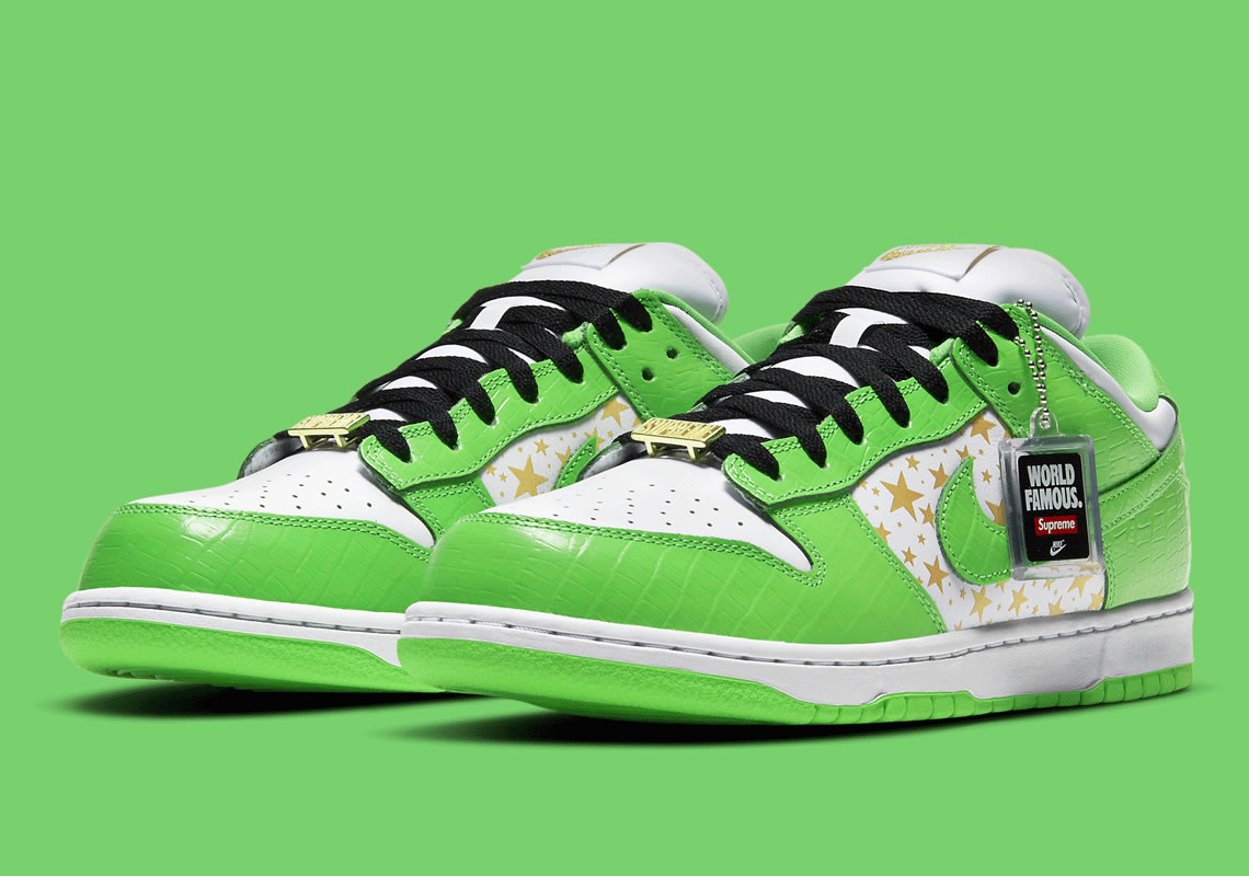 Supreme Nike Sb Dunk Low White Metallic Gold Mean Green Dh3228 101 (2) - www.newkick.org