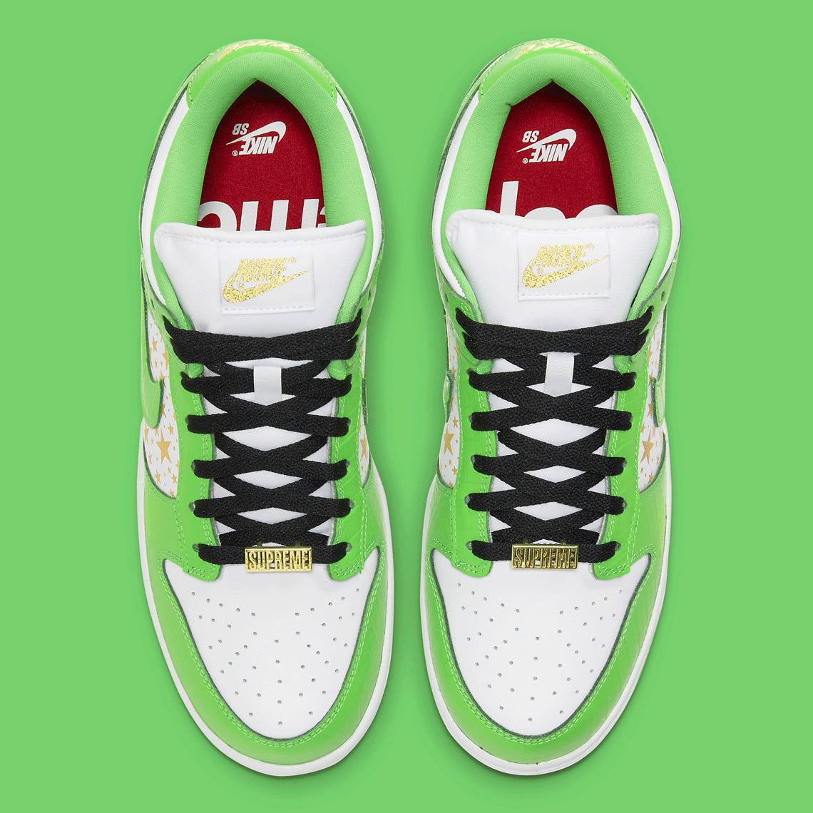 Supreme Nike Sb Dunk Low White Metallic Gold Mean Green Dh3228 101 (3) - www.newkick.org