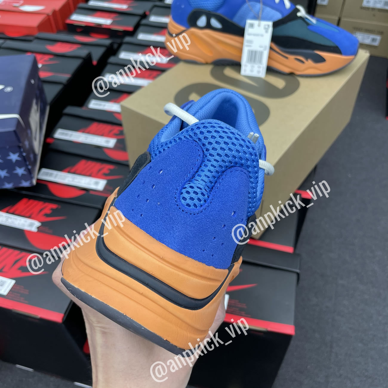 Adidas Yeezy Boost 700 Bright Blue Orange Anpkick Gz0541 (3) - www.newkick.org