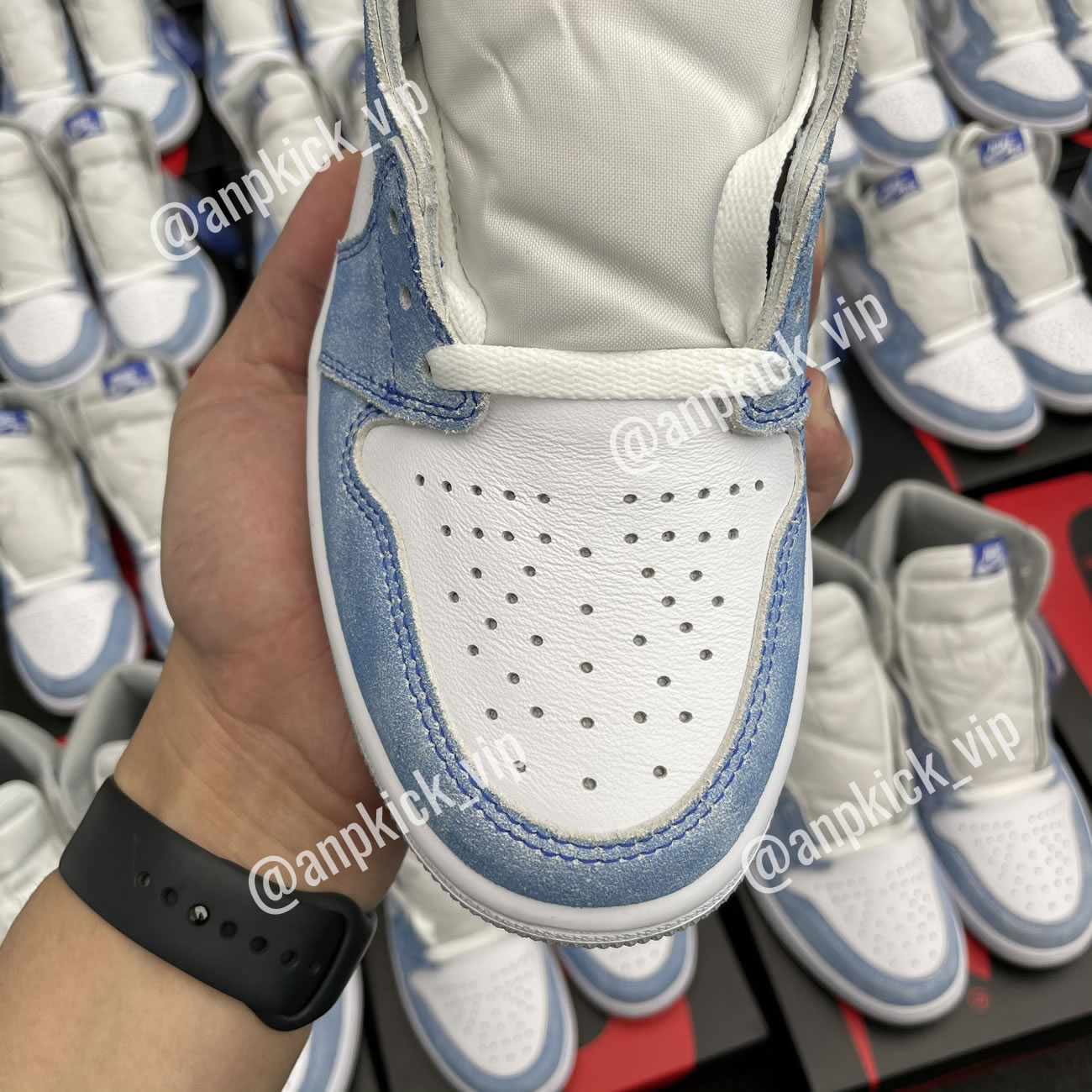 Air Jordan 1 Retro High Og Hyper Royal Anpkick Mens 555088 402 Gs 575441 402 (4) - www.newkick.org Air Jordan 1 Retro High Og Hyper Royal Anpkick Mens 555088 402 Gs 575441 402 (4) - www.newkick.org