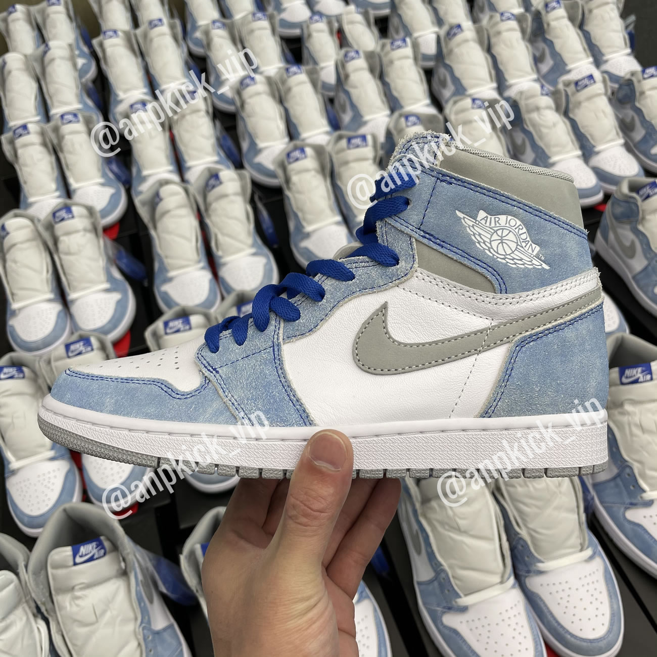 Air Jordan 1 Retro High Og Hyper Royal Anpkick Mens 555088 402 Gs 575441 402 (7) - www.newkick.org Air Jordan 1 Retro High Og Hyper Royal Anpkick Mens 555088 402 Gs 575441 402 (7) - www.newkick.org