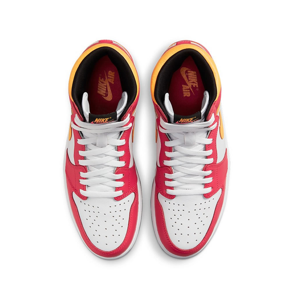 Air Jordan 1 Retro High Og Light Fusion Red 555088 603 (4) - www.newkick.org Air Jordan 1 Retro High Og Light Fusion Red 555088 603 (4) - www.newkick.org