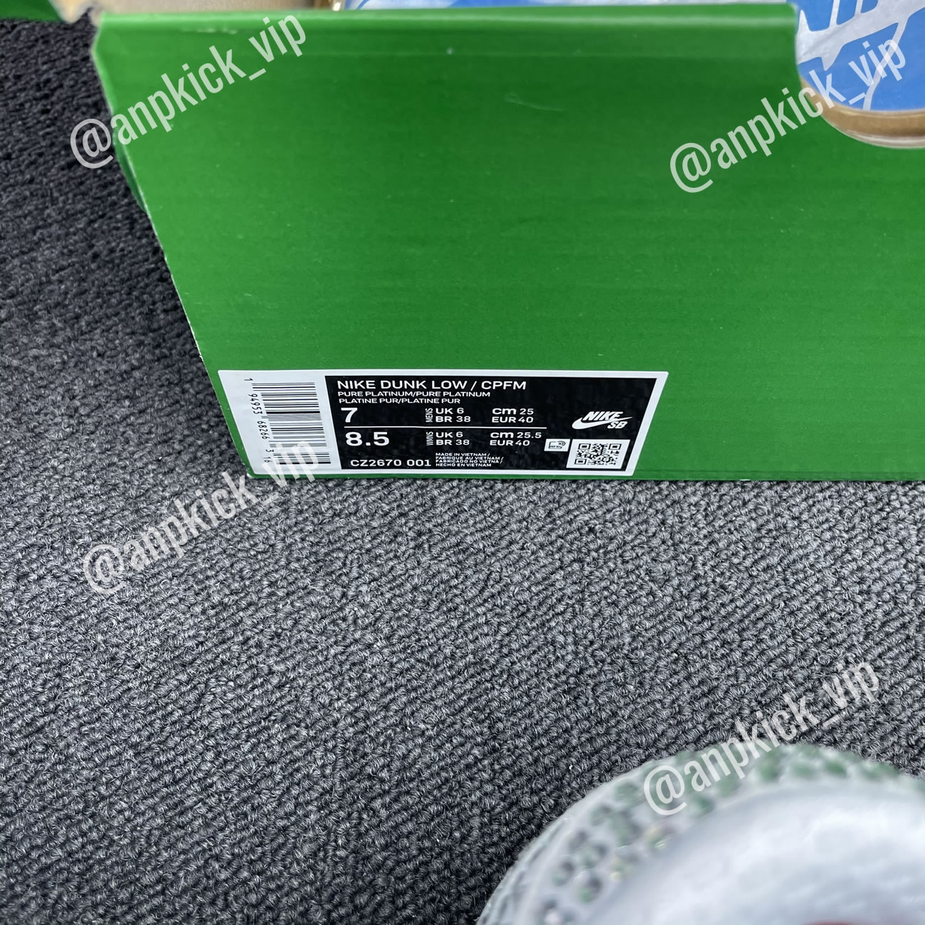Anpkick Nike Dunk Low Cactus Plant Flea Market Swarovski Crystals Cz2670 001 (11) - www.newkick.org Anpkick Nike Dunk Low Cactus Plant Flea Market Swarovski Crystals Cz2670 001 (11) - www.newkick.org