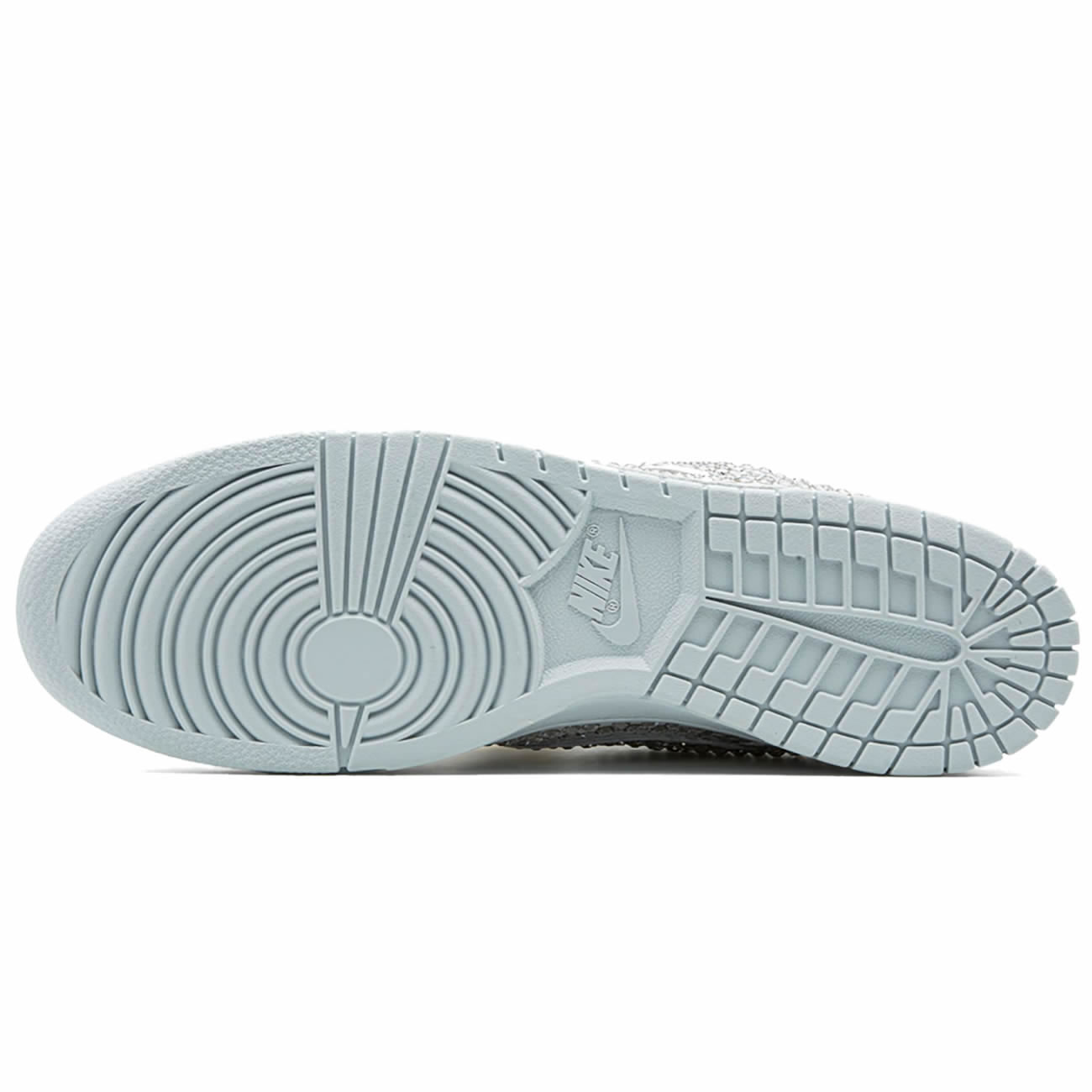 Nike Dunk Low Cactus Plant Flea Market Swarovski Crystals Cz2670 001 (5) - www.newkick.org Nike Dunk Low Cactus Plant Flea Market Swarovski Crystals Cz2670 001 (5) - www.newkick.org