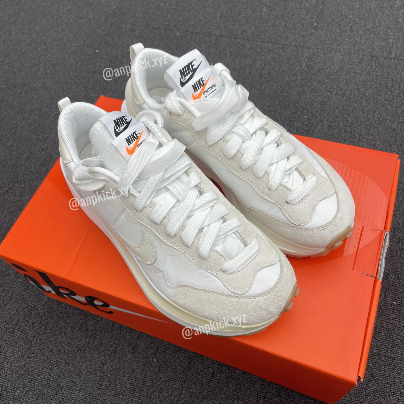 Sacai Nike Vaporwaffle Sail Dd1875 100 (7) - www.newkick.org Sacai Nike Vaporwaffle Sail Dd1875 100 (7) - www.newkick.org