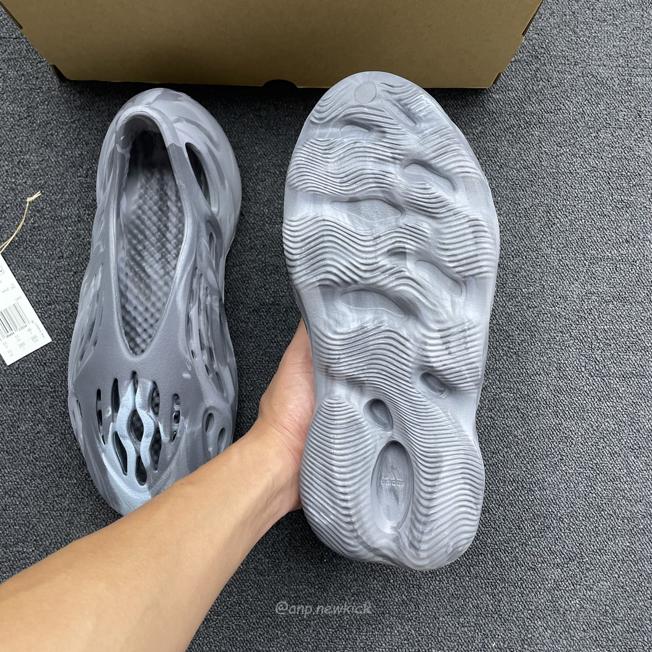 Yeezy Foam Runner Mx Granite Ie4931 (6) - www.newkick.org