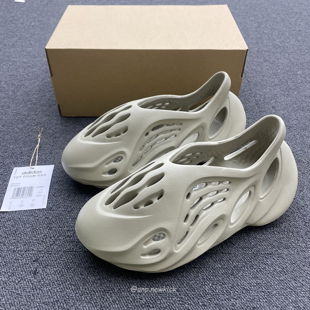 Adidas Yeezy Foam Rnr Stone Salt Gv6840 (4) - www.newkick.org