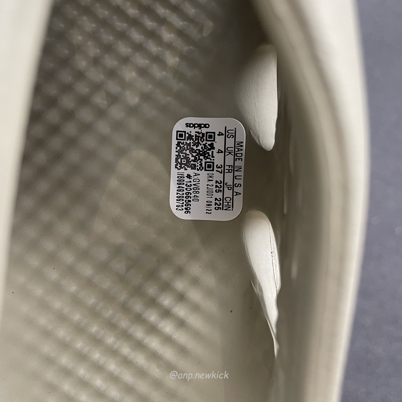 Adidas Yeezy Foam Rnr Stone Salt Gv6840 (8) - www.newkick.org
