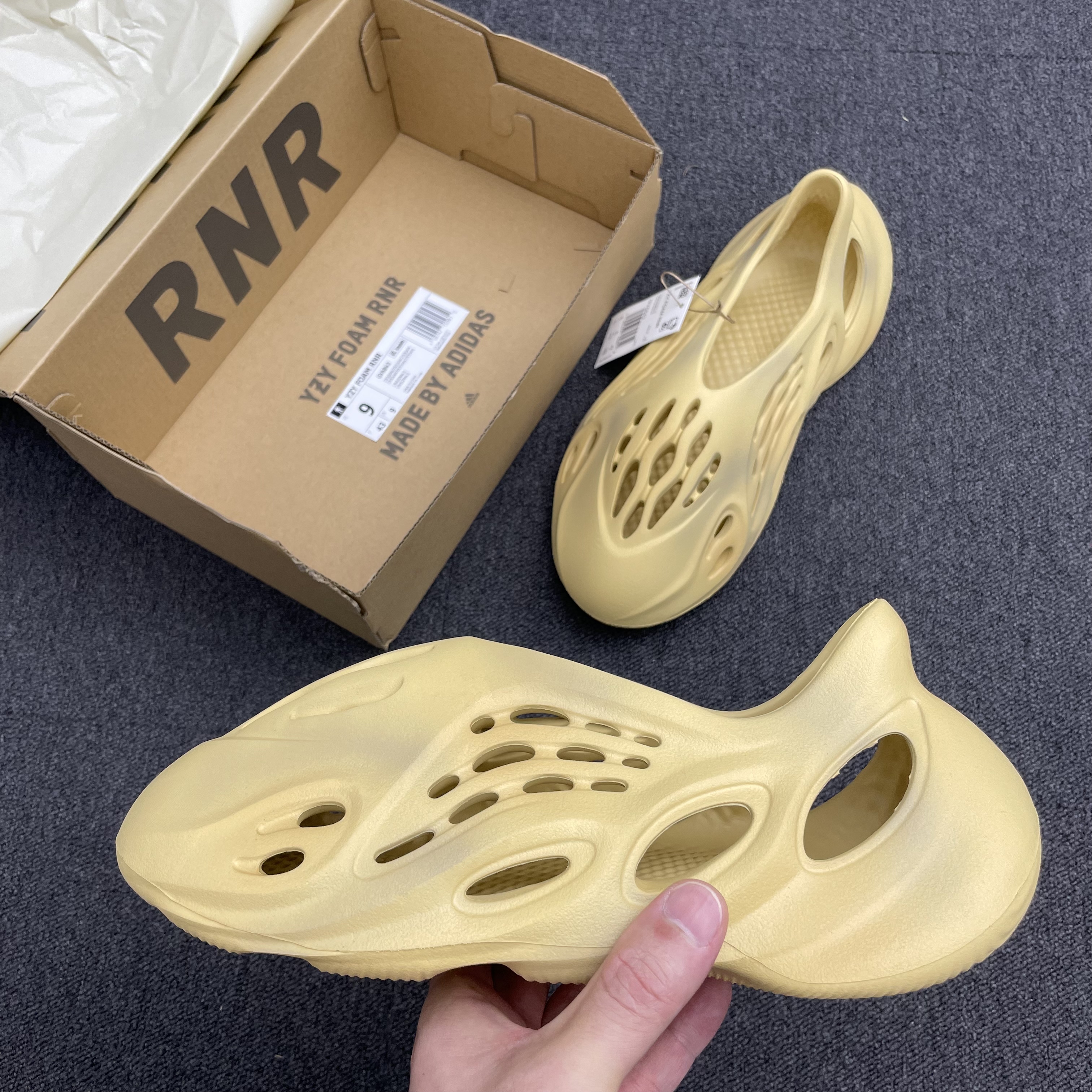 Adidas Yeezy Foam Runner Deaan Gv6843 (24) - www.newkick.org