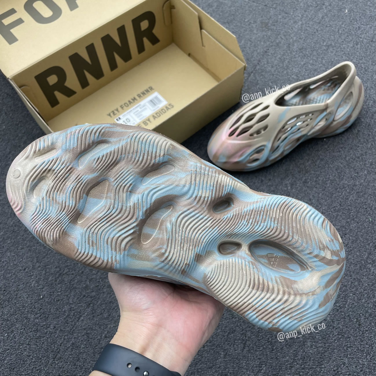 Adidas Yeezy Foam Runner Mx Sand Grey Anpkick Gy3969 (9) - www.newkick.org