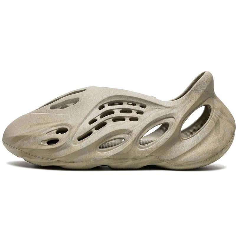 Adidas Yeezy Foam Runner Stone Sage Gx4472 (1) - www.newkick.org