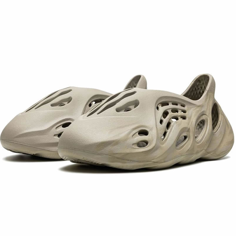 Adidas Yeezy Foam Runner Stone Sage Gx4472 (2) - www.newkick.org
