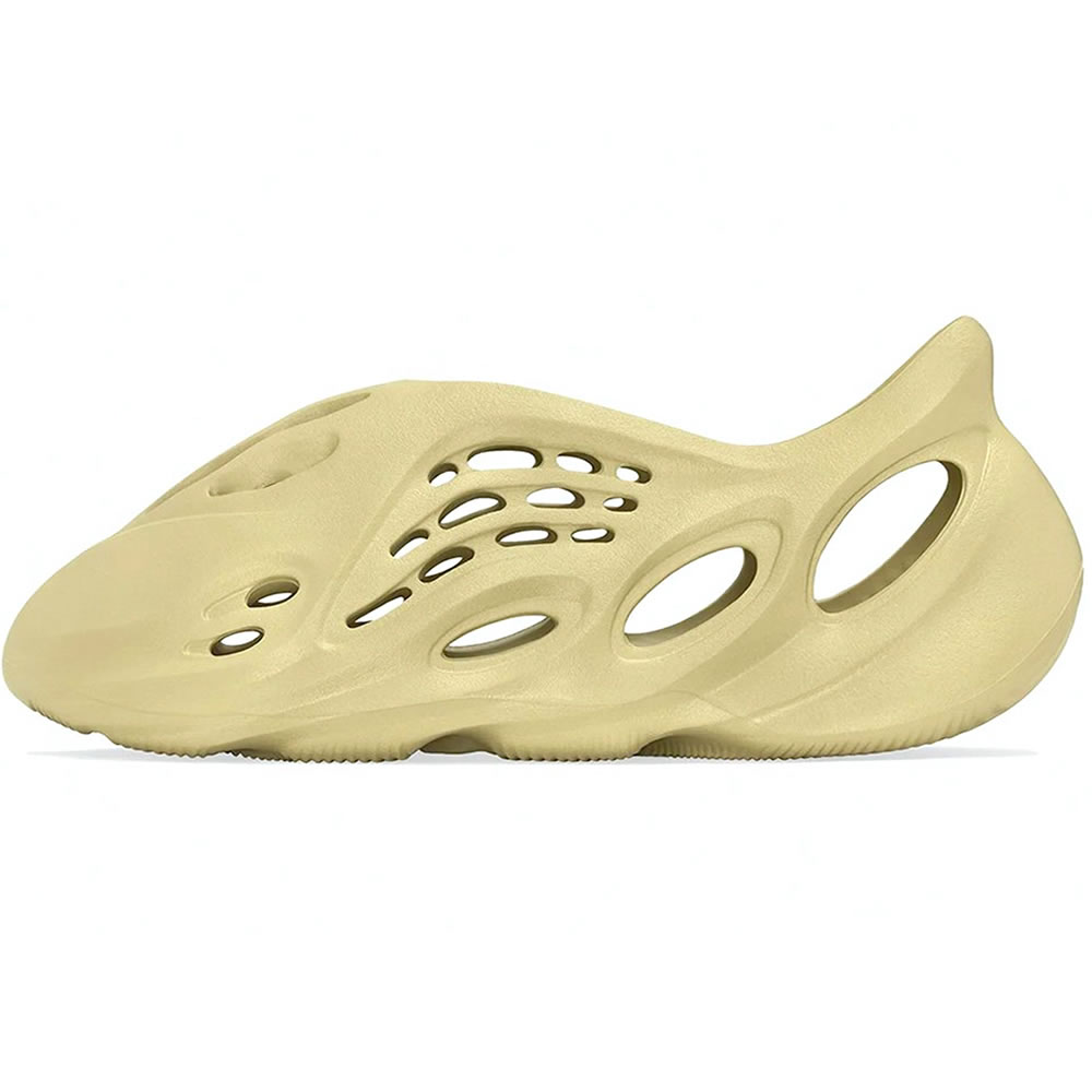 Adidas Yeezy Foam Runner Sulfur Gv6775 (1) - www.newkick.org
