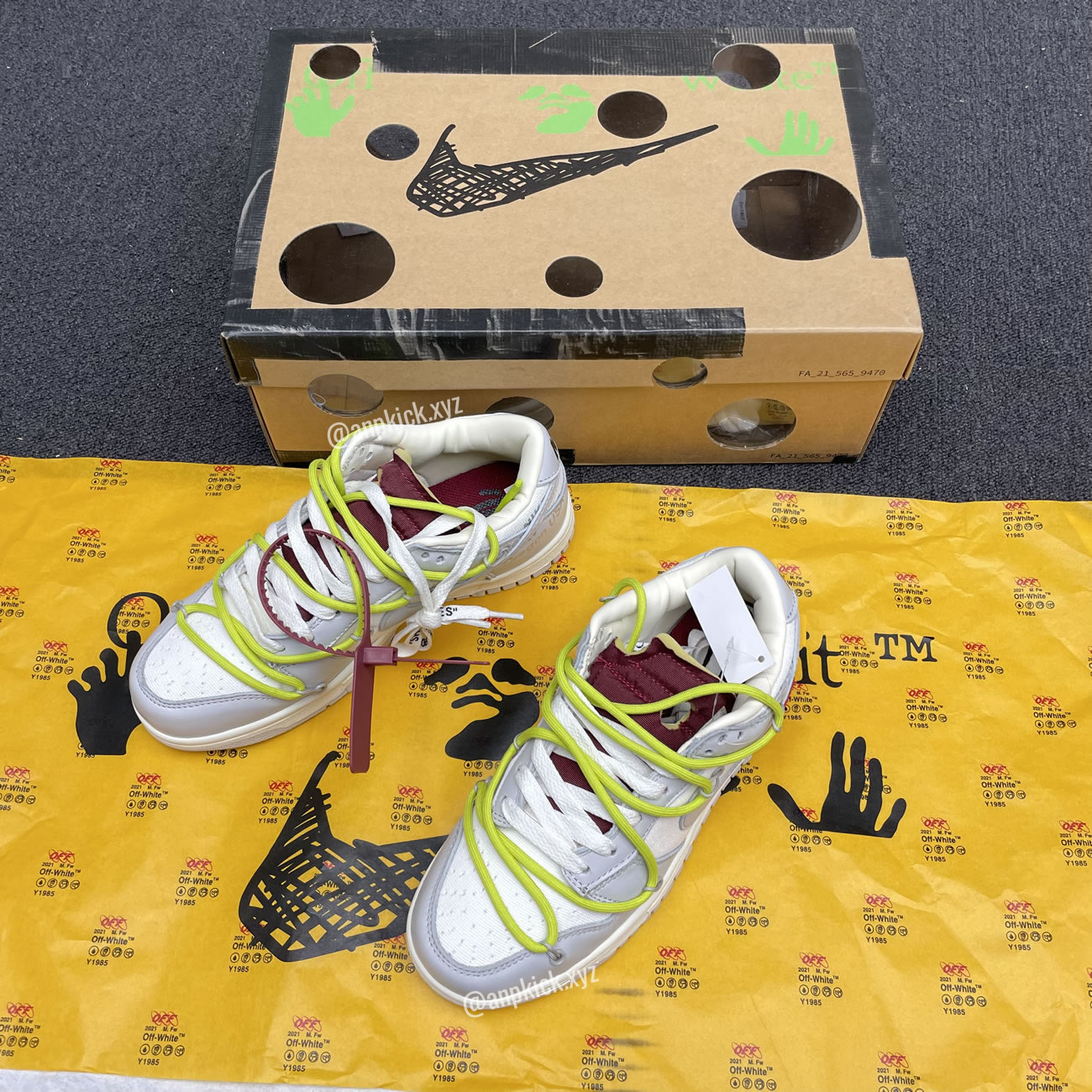 Off White Nike Sb Dunk Low The 08 Of 50 Grey White Yellow Dm1602 106 08 (8) - www.newkick.org