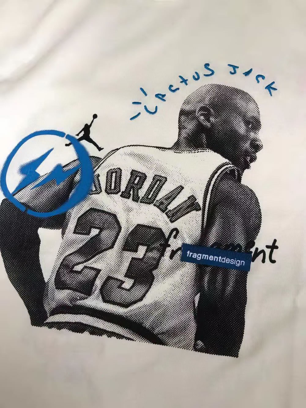 Travis Scott Cactus Jack Jordan T Shirt Khaki Desert White (8) - www.newkick.org Travis Scott Cactus Jack Jordan T Shirt Khaki Desert White (8) - www.newkick.org