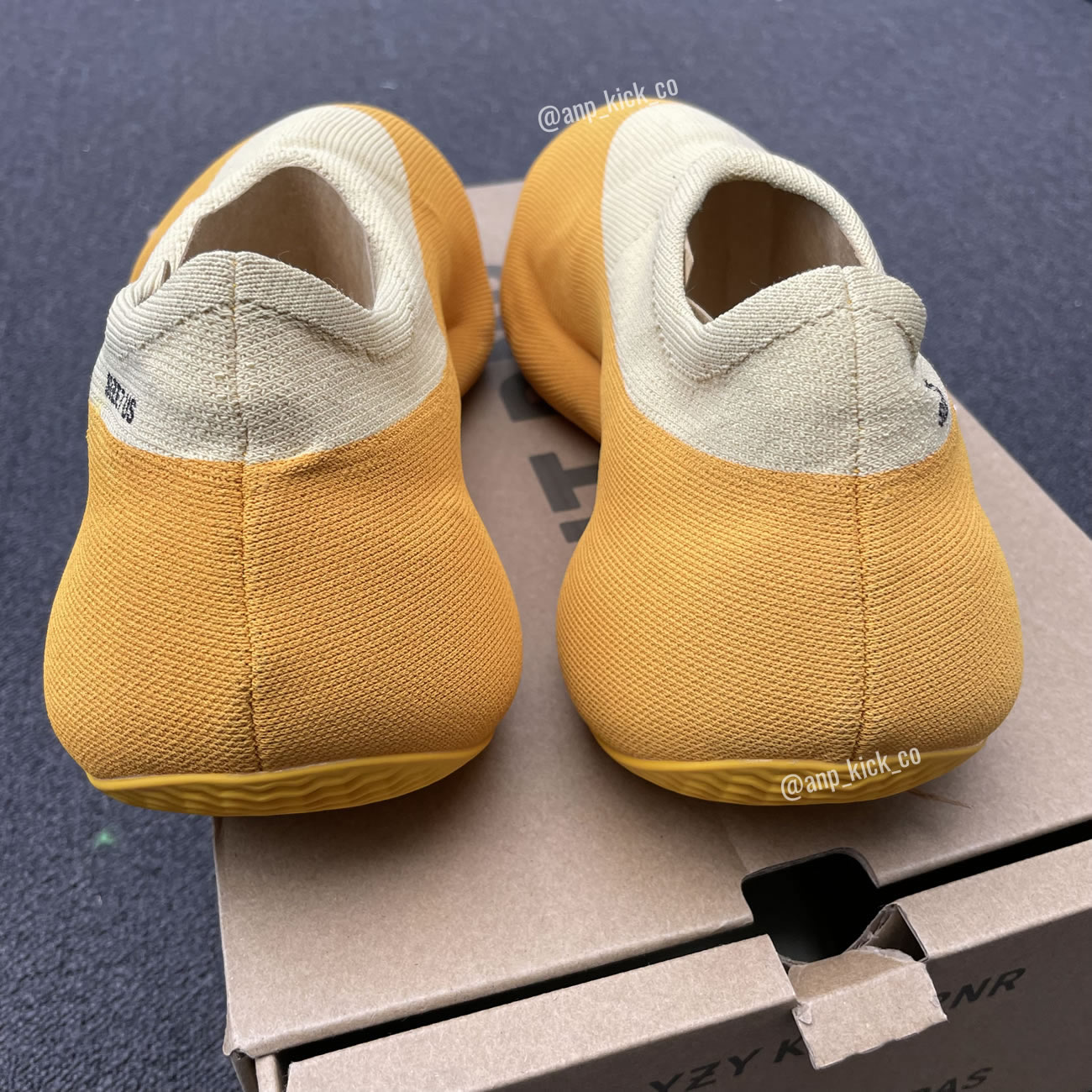 Adidas Yeezy Knit Rnr Sulfur Anpkick Gw5353 (4) - www.newkick.org Adidas Yeezy Knit Rnr Sulfur Anpkick Gw5353 (4) - www.newkick.org